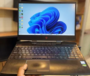 New Laptop HP Omen 15 16GB Intel Core i7 SSD 512GB