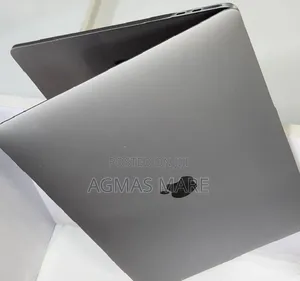 New Laptop Apple MacBook Pro 2018 32GB Intel Core i7 SSD 512GB