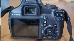 Canon Camera 1100d