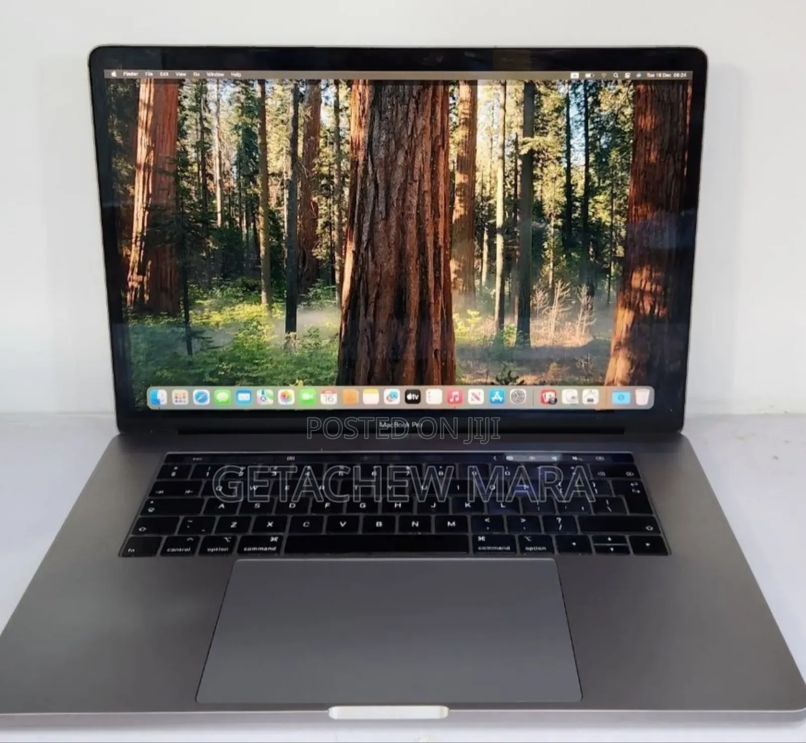 New Laptop Apple MacBook 2018 32GB Intel Core i9 SSD 512GB