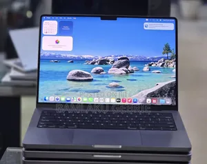 New Laptop Apple MacBook Pro 2021 M1 32GB Apple M1 Pro SSD 512GB