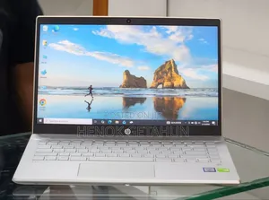 New Laptop HP Pavilion 15 8GB Intel Core i5 SSD 512GB