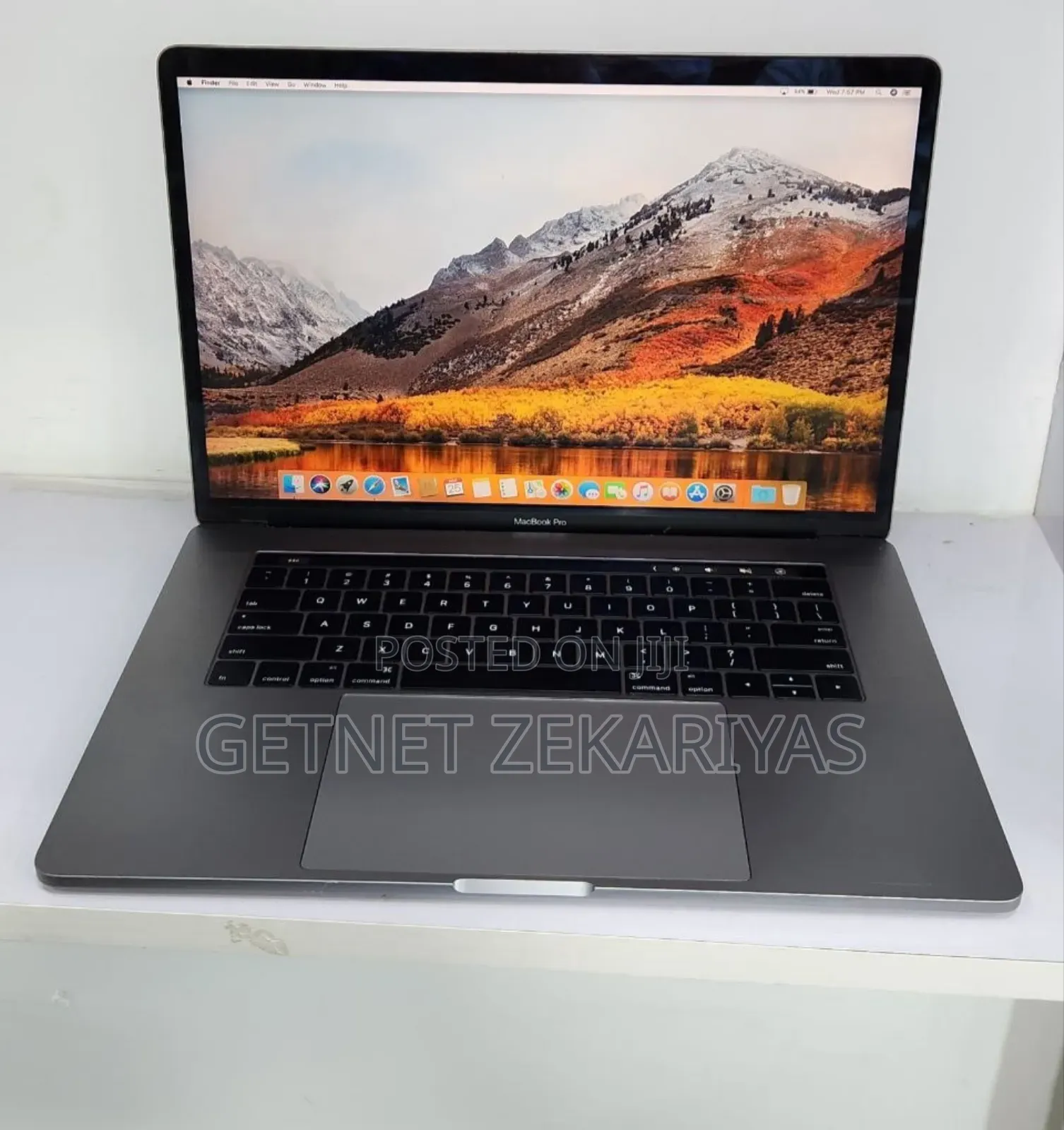 New Laptop Apple MacBook Pro 2016 16GB Intel Core i7 SSD 512GB