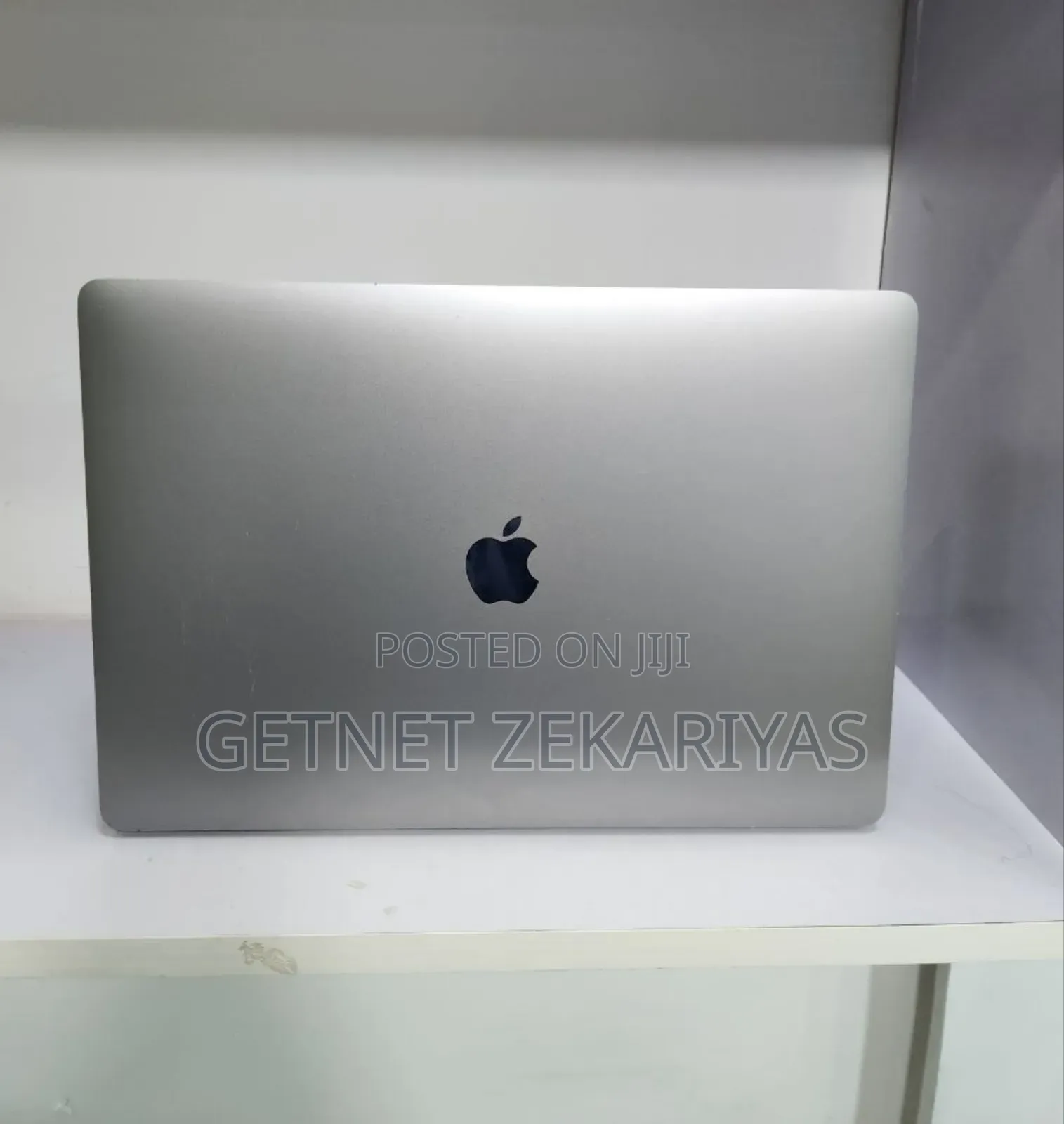 New Laptop Apple MacBook Pro 2016 16GB Intel Core i7 SSD 512GB