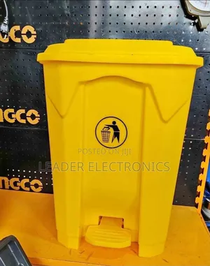 Waste Bins ( የቆሻሻ ማጠራቀሚያ)