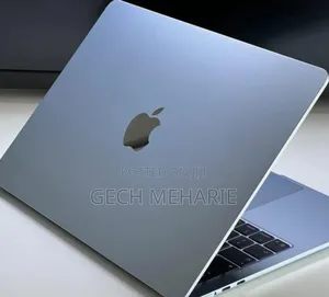 New Laptop Apple MacBook Air 2025 M4 13-inch 16GB Apple M4 SSD 256GB