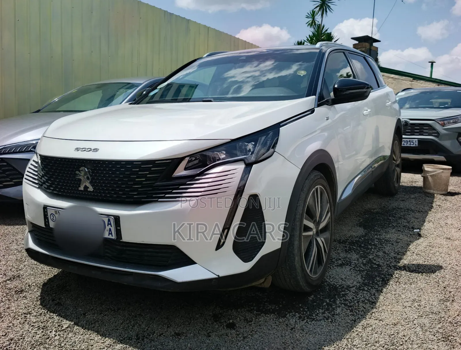 Peugeot 5008 2021 White