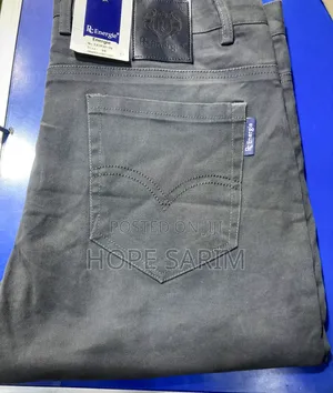 Men's Slim-Straight Khaki Trousers