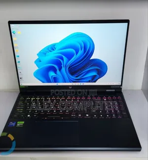 New Laptop Acer Predator Helios Neo 16 16GB Intel Core i9 SSD 1T