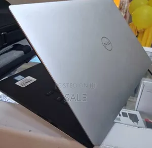 New Laptop Dell XPS 15 16GB Intel Core i7 SSD 512GB