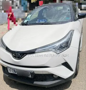 Toyota C-HR 2019 Ivory