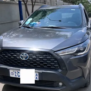 Toyota Corolla Cross Hybrid 2023 Beige