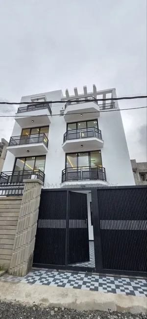 Furnished 8bdrm Townhouse/Terrace in Ayat Zone Inside, Yeka for sale