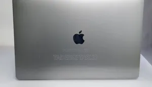 New Laptop Apple MacBook Pro 2016 16GB Intel Core i7 SSD 512GB