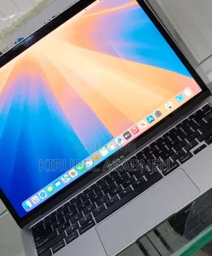 New Laptop Apple MacBook Air 2020 8GB Intel Core i3 SSD 256GB