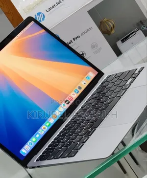 New Laptop Apple MacBook Air 2020 8GB Intel Core i3 SSD 256GB