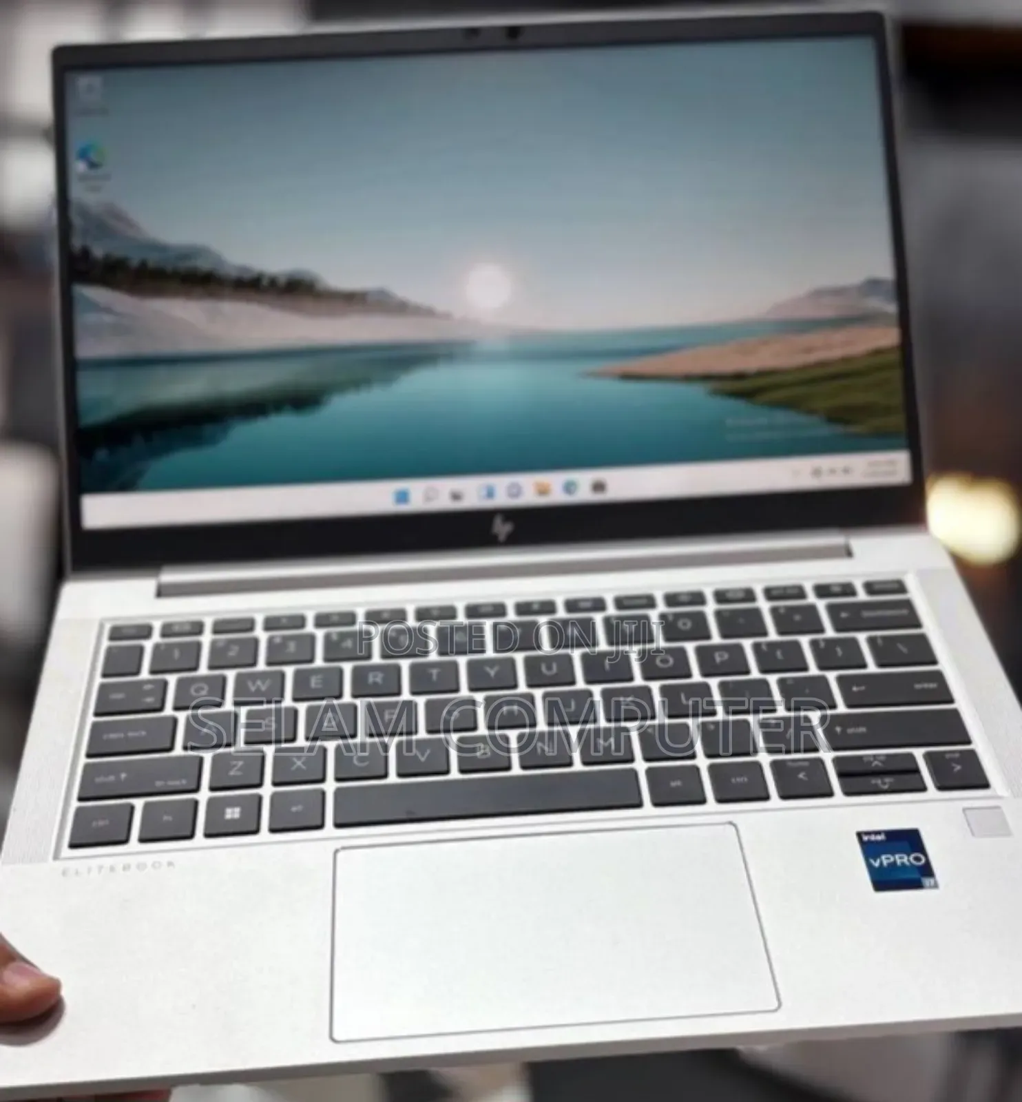 New Laptop HP 630 16GB Intel Core i7 SSD 512GB