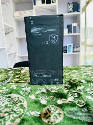 New Samsung Galaxy s26 256 GB
