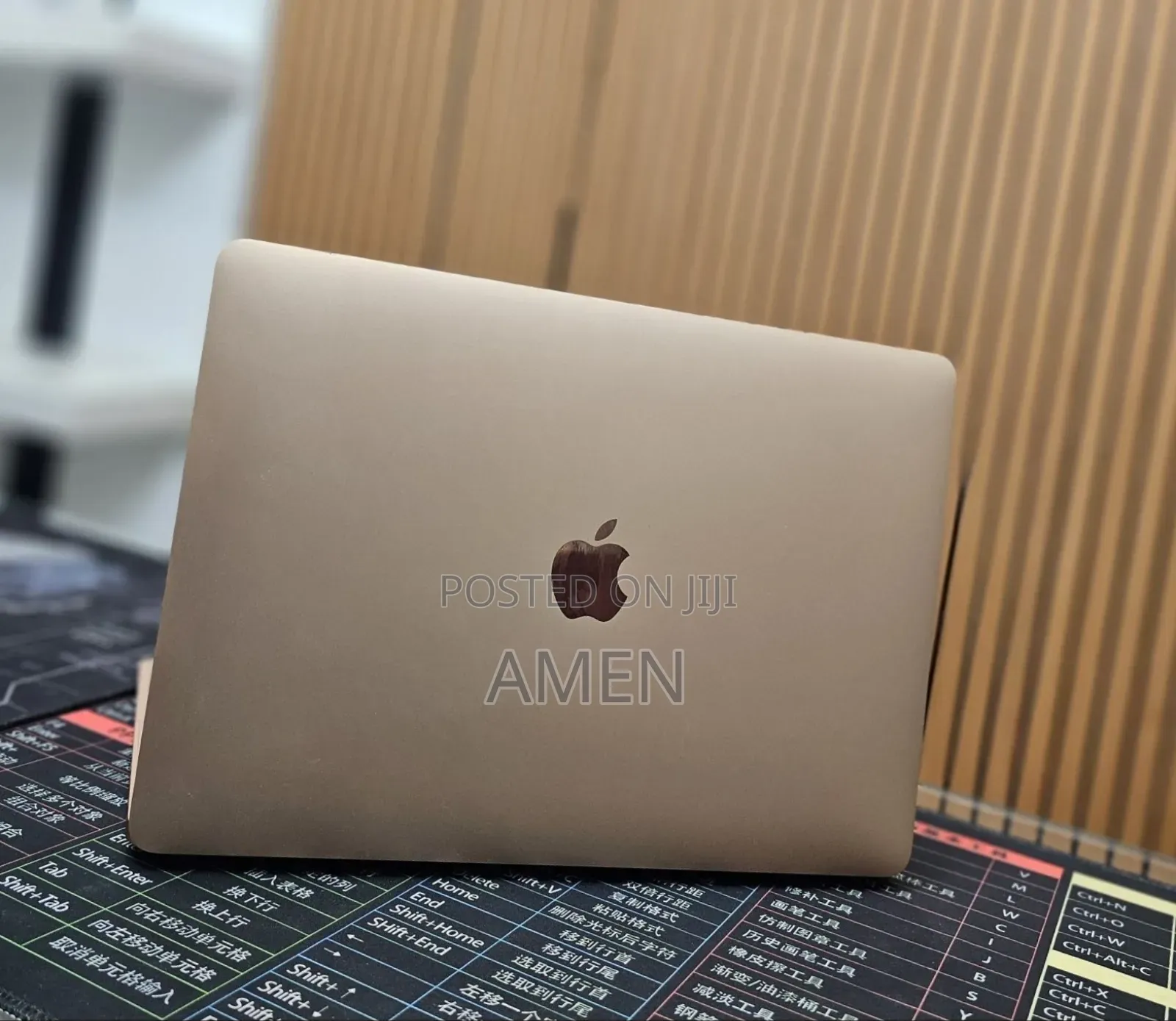 New Laptop Apple MacBook Air 2020 M1 8GB Apple M1 SSD 256GB