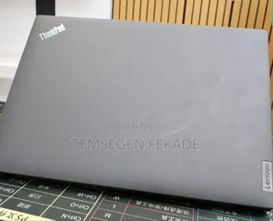 New Laptop Lenovo ThinkPad T14 8GB Intel Core i7 SSD 512GB
