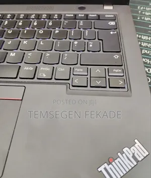 New Laptop Lenovo ThinkPad T14 8GB Intel Core i7 SSD 512GB