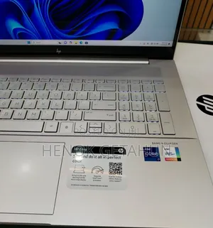 New Laptop HP Envy X360 12GB Intel Core i7 SSD 512GB