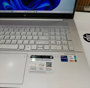 New Laptop HP Envy X360 12GB Intel Core i7 SSD 512GB
