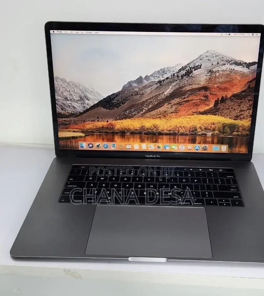 New Laptop Apple MacBook Pro 2016 16GB Intel Core i7 SSD 512GB