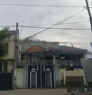 5bdrm House in Lebu, G+1 House For, Nifas Silk-Lafto for sale