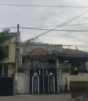 5bdrm House in Lebu, G+1 House For, Nifas Silk-Lafto for sale