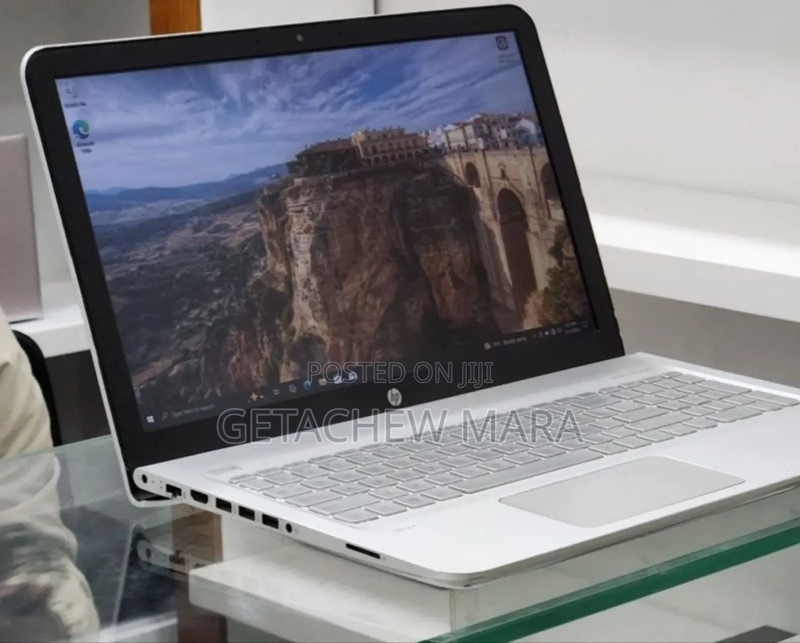 New Laptop HP Envy x360 12GB Intel Core i5 SSD 512GB