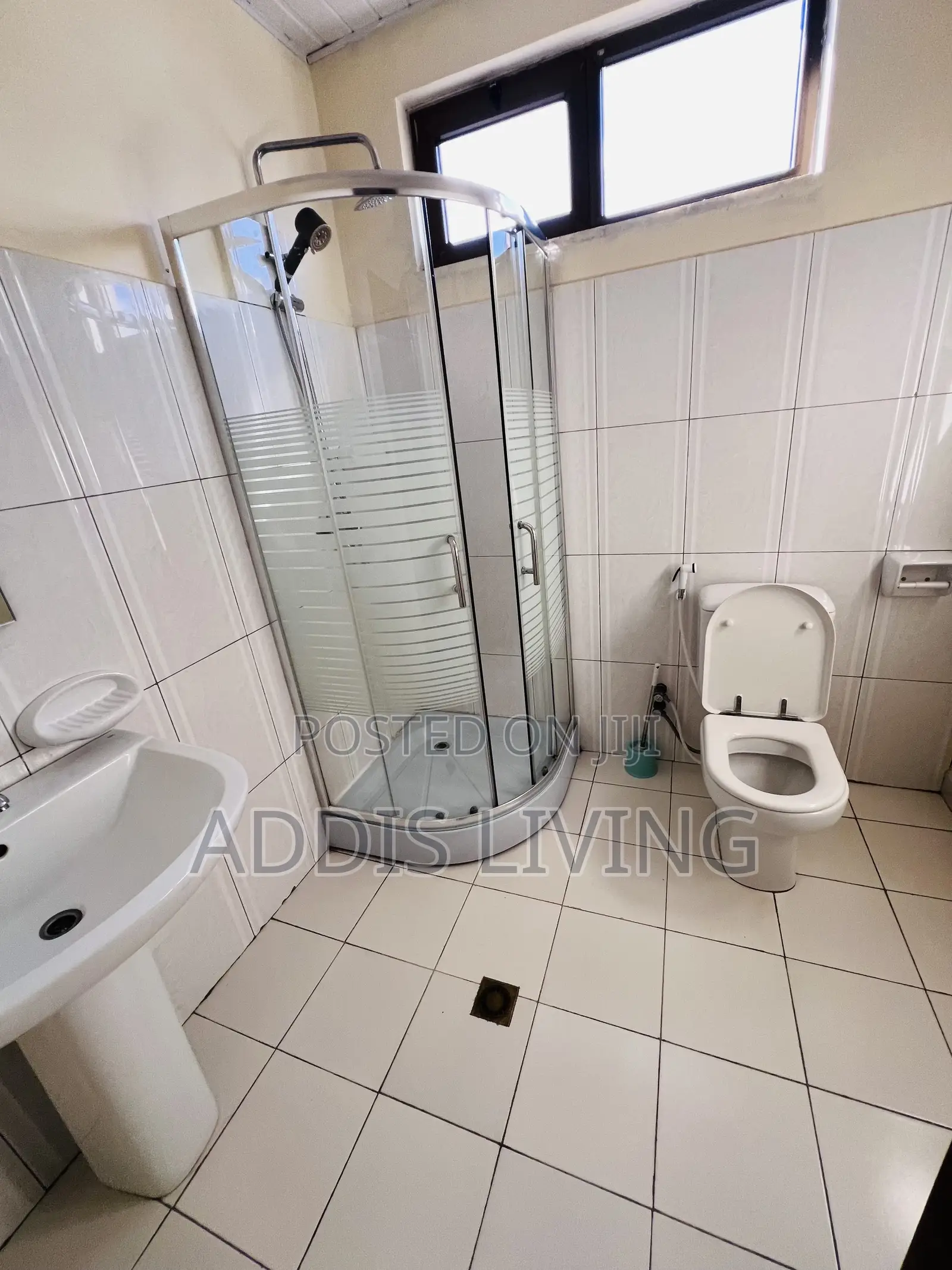 Furnished 2bdrm Apartment in Bole for rent