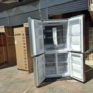 Boss Refrigerator 4-Door French Door Refrigerator, Model 9002, Frees