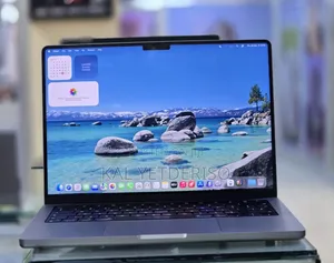 New Laptop Apple MacBook Pro M1 16GB Apple M1 Pro SSD 1T