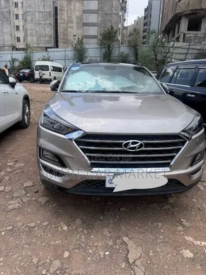 Hyundai Tucson 2020 Gold