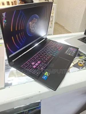 New Laptop MSI Katana 15 16GB Intel Core i7 SSD 1T