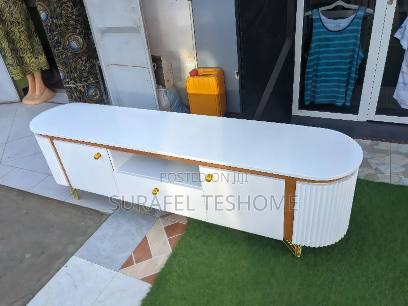 Luxury Tv Stand's - ቲቪ ስታንድ - Epoxy-Made Tv Stand