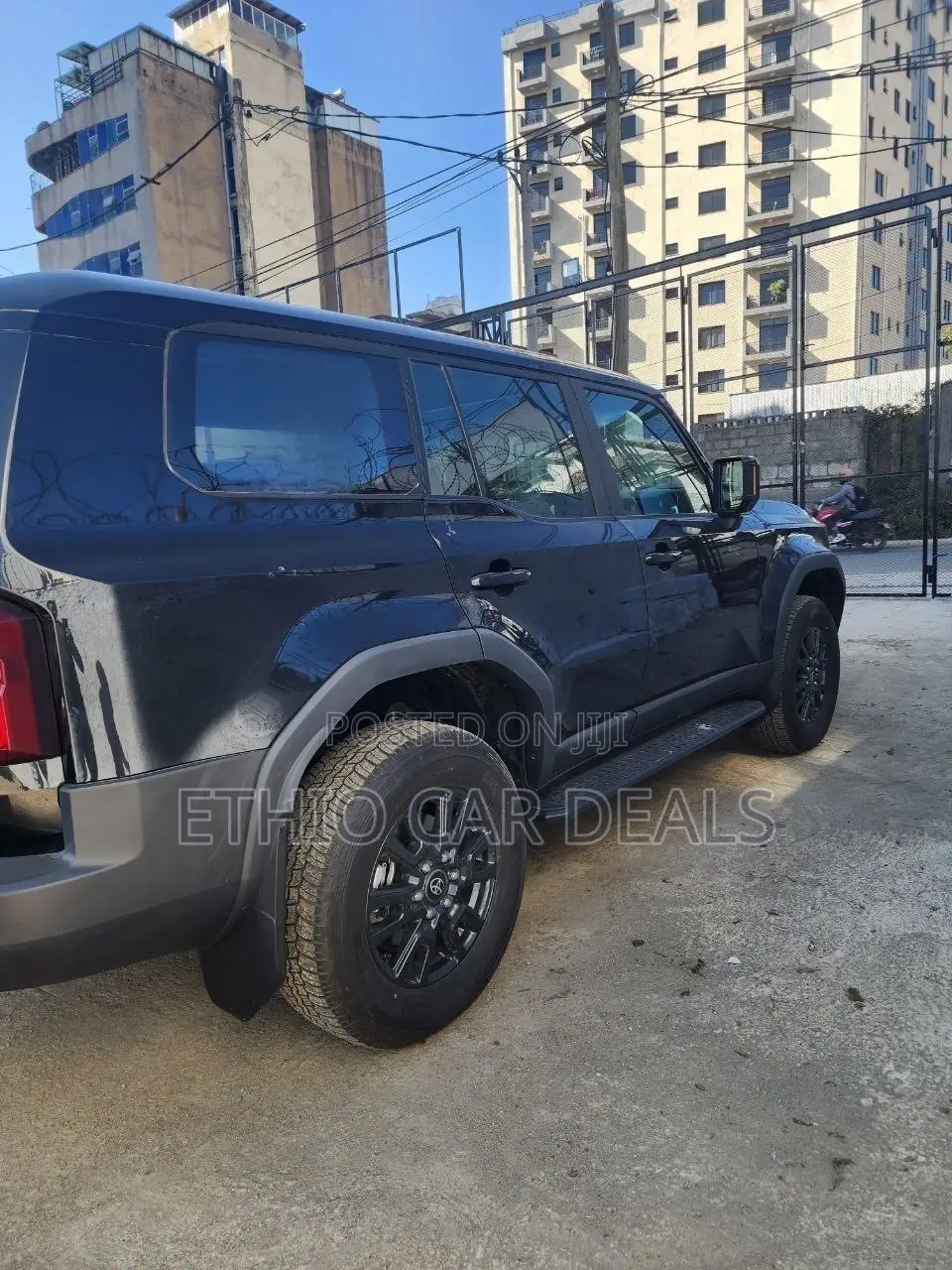 New Toyota Land Cruiser Prado 2.4 Hybrid 2025 Black