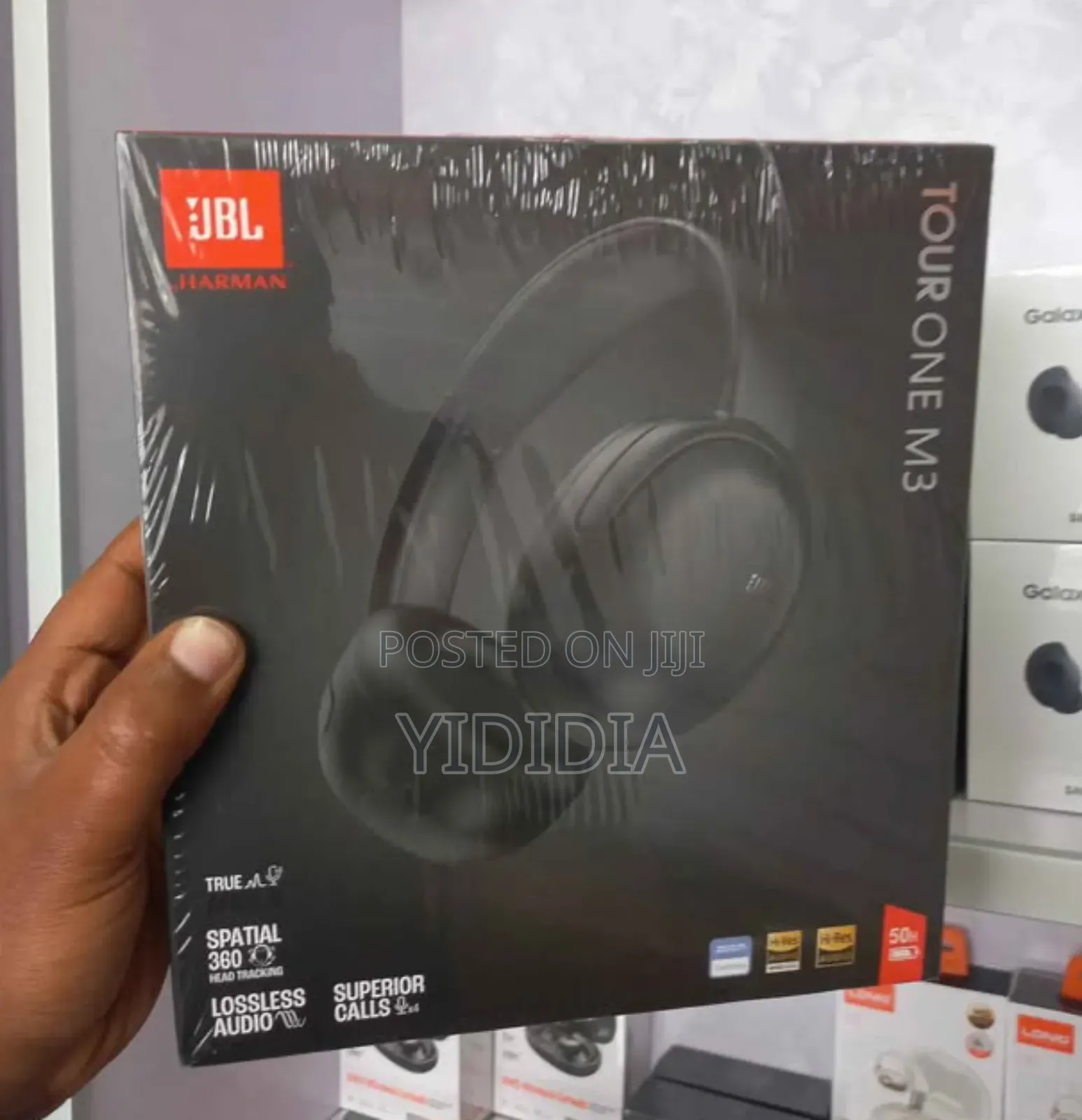 ‎ JBL Tour One M3 – Premium Sound, Pure Comfort!