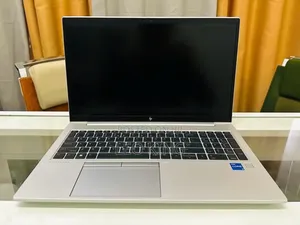 New Laptop HP EliteBook 850 G8 16GB Intel Core i5 SSD 512GB