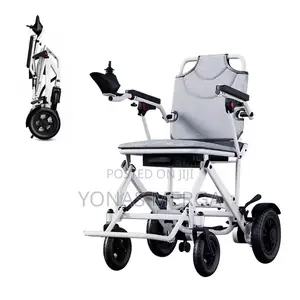 Charging Wheelchair將凹companion Travel Lite Electric Wheelchair