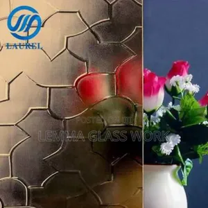 በርዶ መስታወት Figure Glass