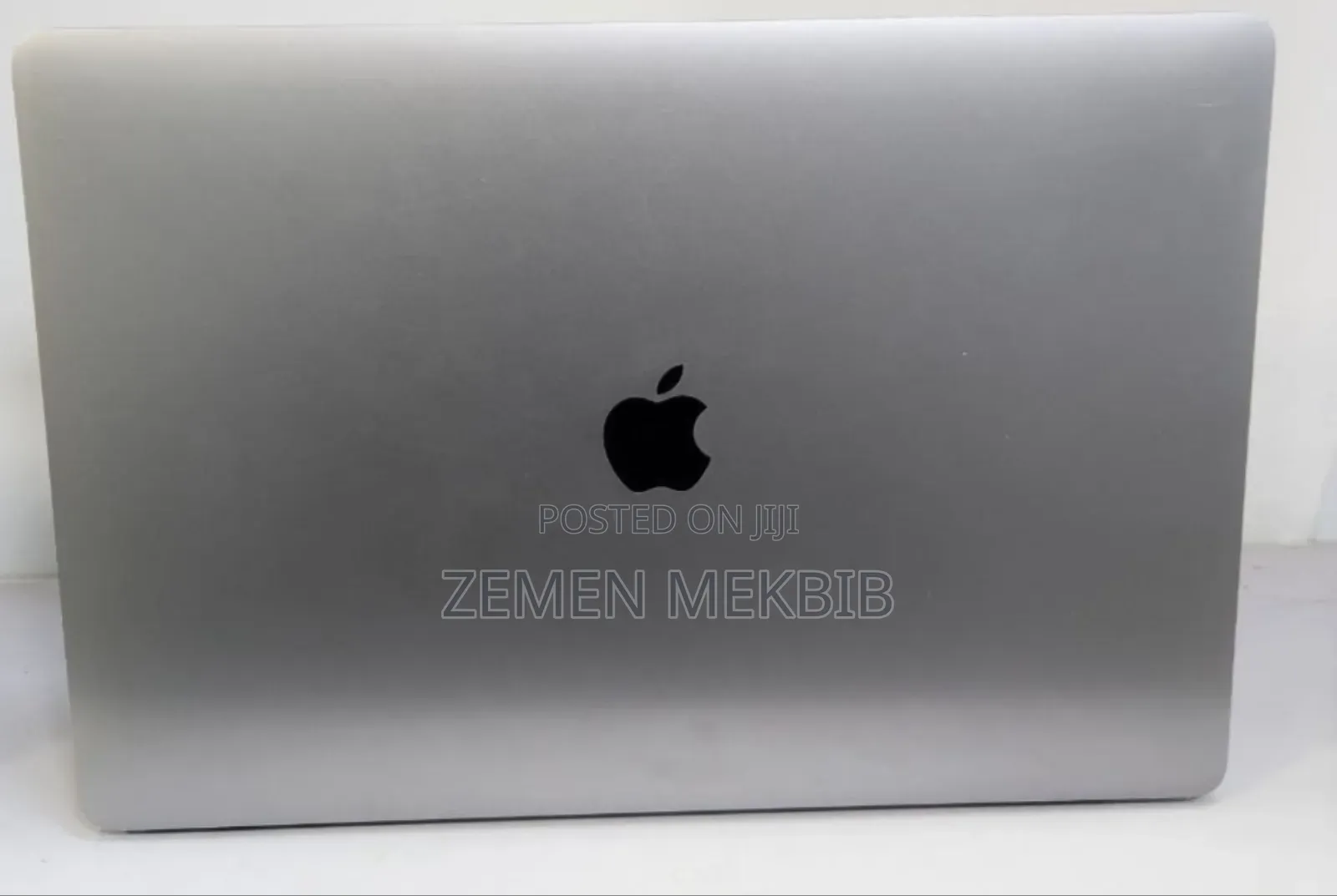 New Laptop Apple MacBook Pro 2018 32GB Intel Core i9 SSD 512GB