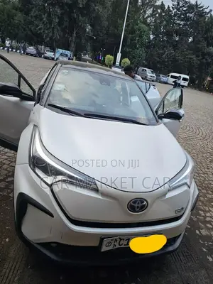 Toyota C-HR 2021 White