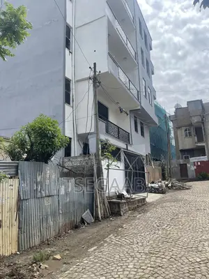 Furnished 3bdrm Apartment in Kolfe Keranio for rent