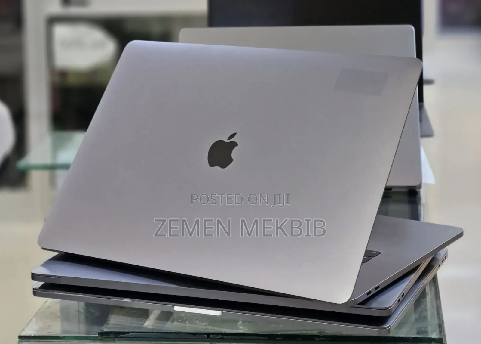 New Apple MacBook Pro 2017 16GB Intel Core i7 SSHD (Hybrid) 512GB