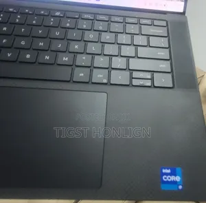 New Laptop Dell XPS 15 16GB Intel Core i7 SSD 512GB