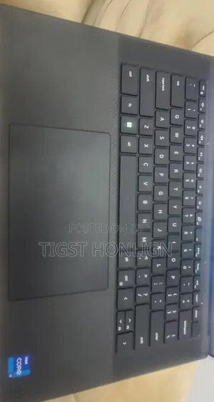 New Laptop Dell XPS 15 16GB Intel Core i7 SSD 512GB