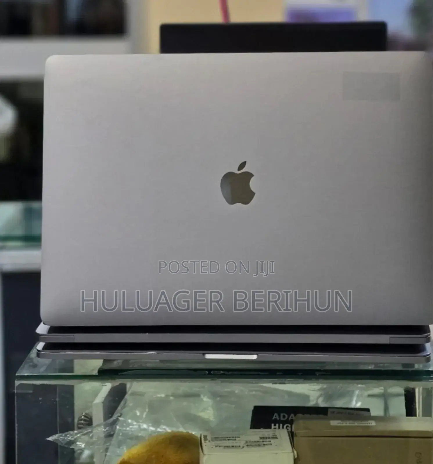 New Laptop Apple MacBook Pro 2017 16GB Intel Core i7 SSD 512GB