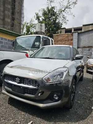 New Suzuki Swift 2023 Brown